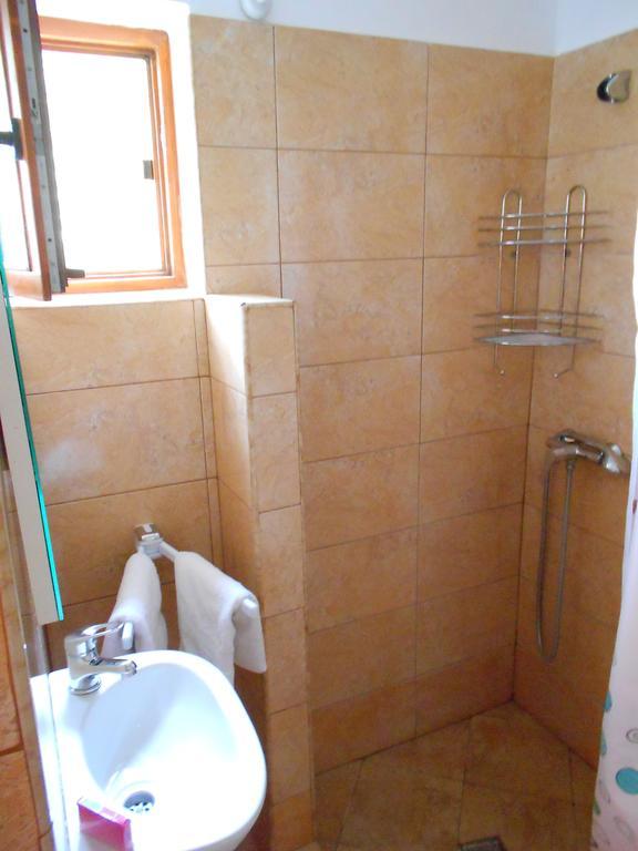 Apartamento Gold Fayen House Cheile Turului Tureni Habitación foto